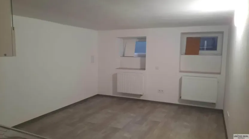 Pronájem bytu 1+kk, Pardubice - Zelené Předměstí, Milheimova, 26 m2