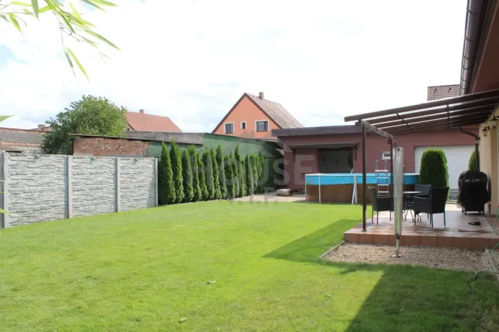 Prodej rodinného domu, Mratín, U Hrušky, 215 m2