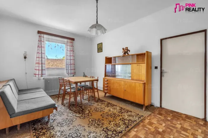 Prodej rodinného domu, Semechnice, 227 m2