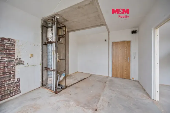 Prodej bytu 1+1, Trutnov - Horní Staré Město, Sněženková, 33 m2