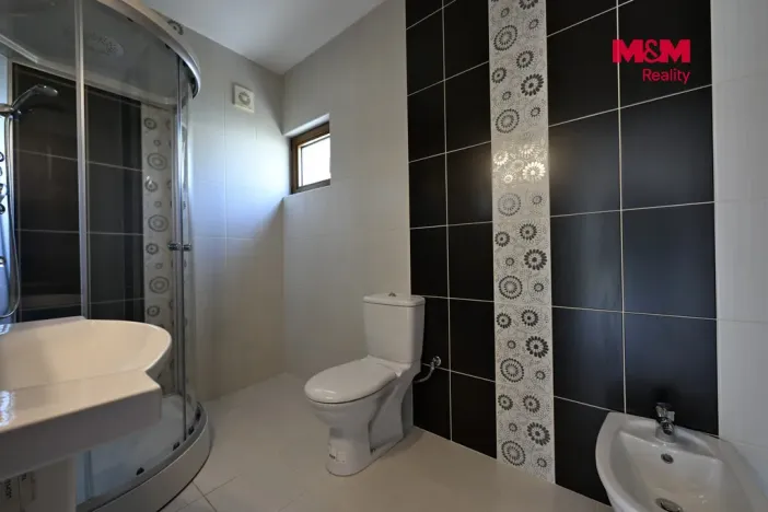 Prodej rodinného domu, Přelouč, B. Němcové, 350 m2