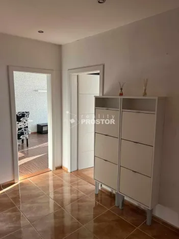 Pronájem bytu 4+1, Ústí nad Labem, SNP, 82 m2