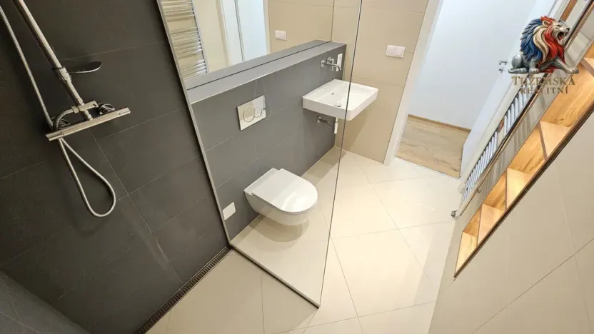 Prodej bytu 2+kk, Bystřice nad Pernštejnem, Masarykovo náměstí, 50 m2