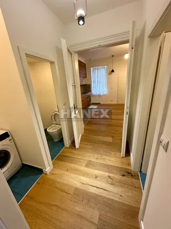 Pronájem bytu 2+kk, Praha - Žižkov, Vlkova, 40 m2