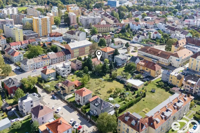 Prodej rodinného domu, České Budějovice - České Budějovice 7, B. Němcové, 350 m2