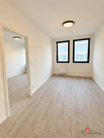 Pronájem bytu 2+kk, Praha - Zbraslav, Elišky Přemyslovny, 36 m2