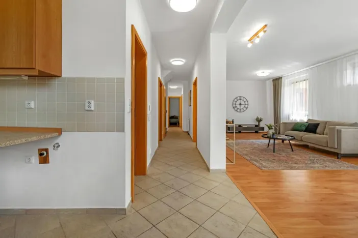 Prodej rodinného domu, Praha - Miškovice, Za můstkem, 202 m2