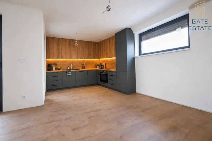 Pronájem bytu 2+kk, Holešov, Pod Hrádkem, 63 m2