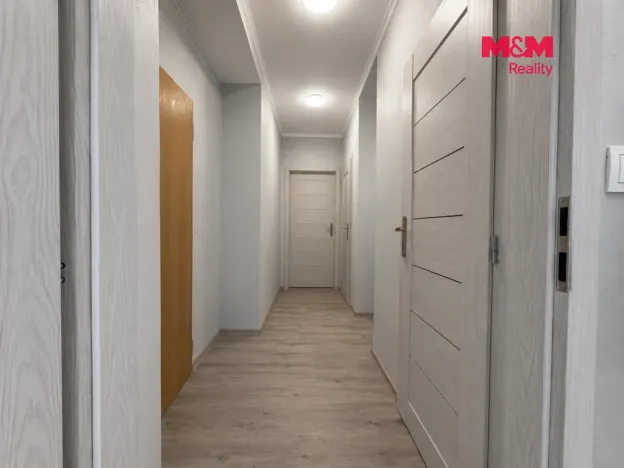 Prodej bytu 2+1, Ústí nad Labem - Bukov, Dukelských hrdinů, 52 m2