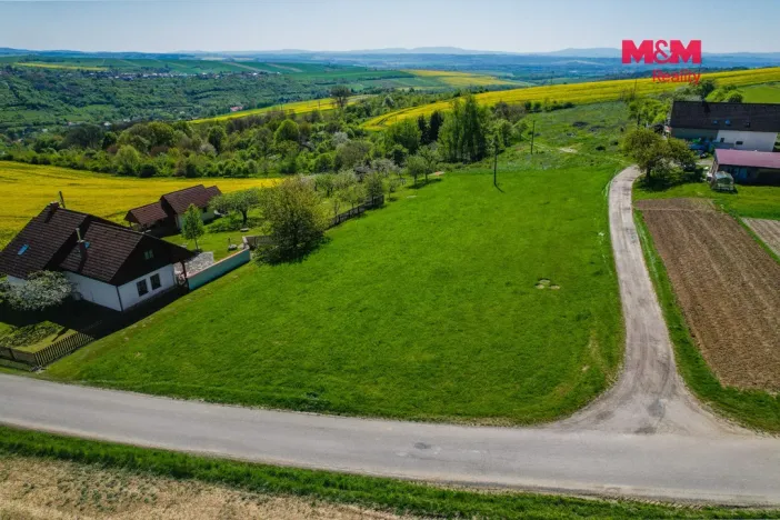 Prodej pozemku pro bydlení, Halenkovice, 1300 m2