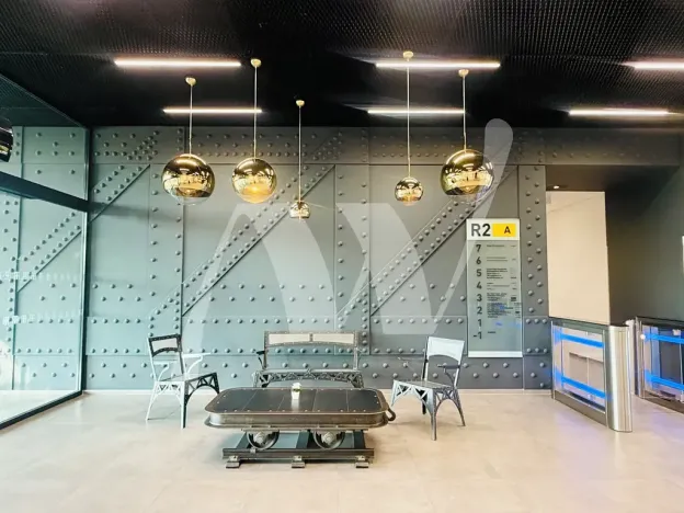 Pronájem kanceláře, Praha - Karlín, Rohanské nábřeží, 337 m2