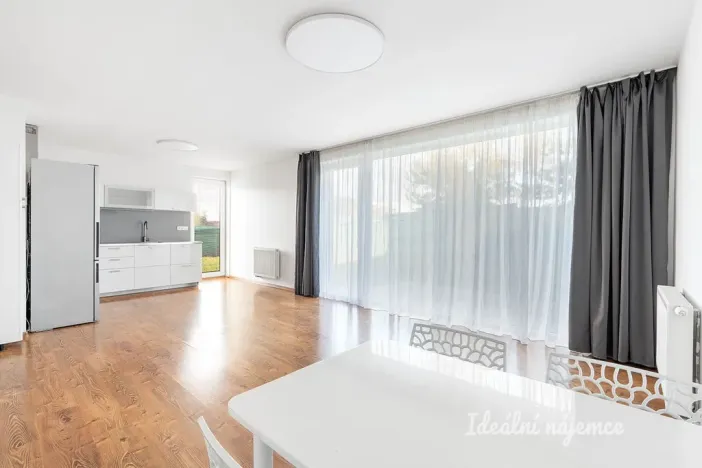 Pronájem rodinného domu, Herink, Dlouhá, 72 m2