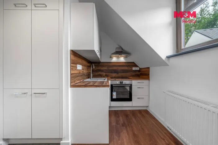 Prodej ubytování, Dalovice, Pod Strání, 486 m2