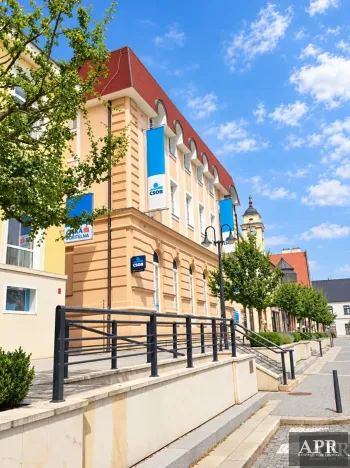 Pronájem kanceláře, Uherský Brod, Masarykovo nám., 16 m2