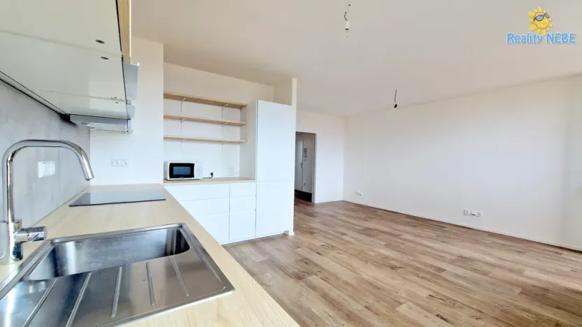 Pronájem bytu 3+kk, Praha - Střížkov, Jablonecká, 75 m2