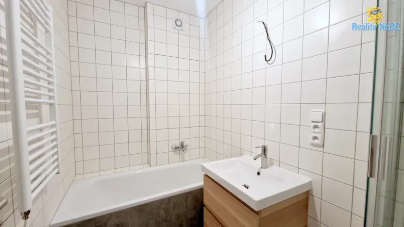 Pronájem bytu 3+kk, Praha - Střížkov, Jablonecká, 75 m2