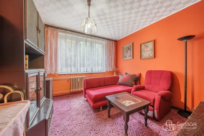 Prodej bytu 3+1, Bukovany, 66 m2