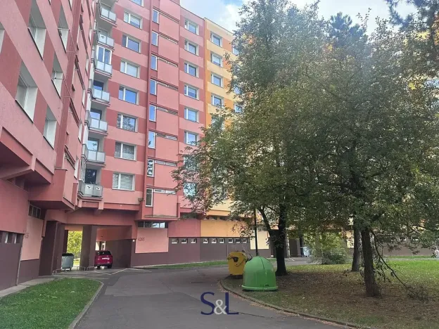 Pronájem bytu 3+1, Chomutov, Bezručova, 83 m2