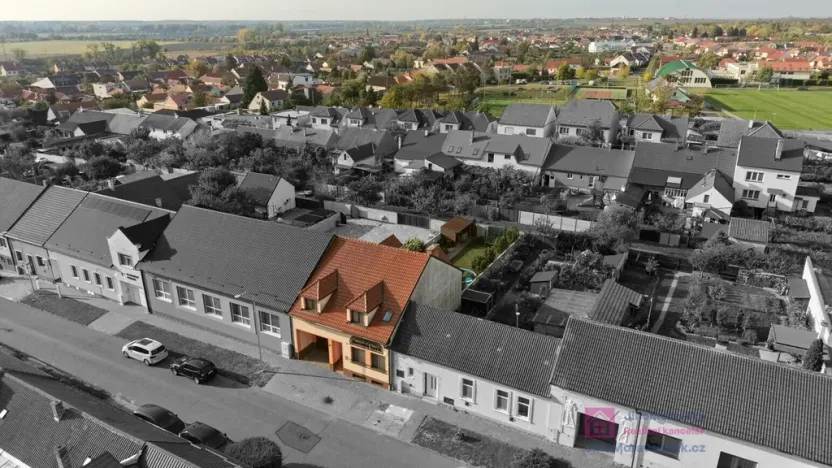 Prodej rodinného domu, Mikulčice - Těšice, 280 m2