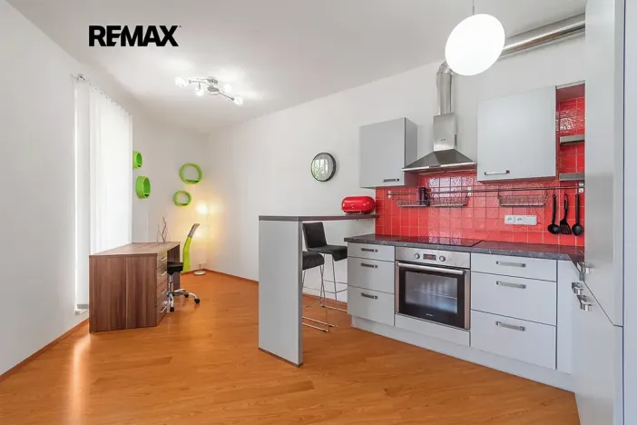 Pronájem bytu 2+kk, Praha - Zličín, Sazovická, 48 m2