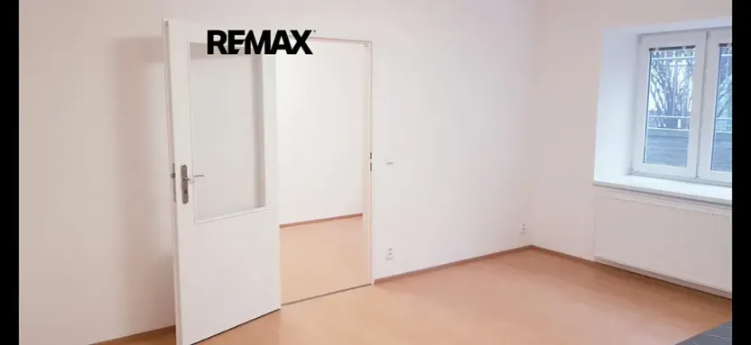 Pronájem bytu 2+kk, Praha - Břevnov, 40 m2