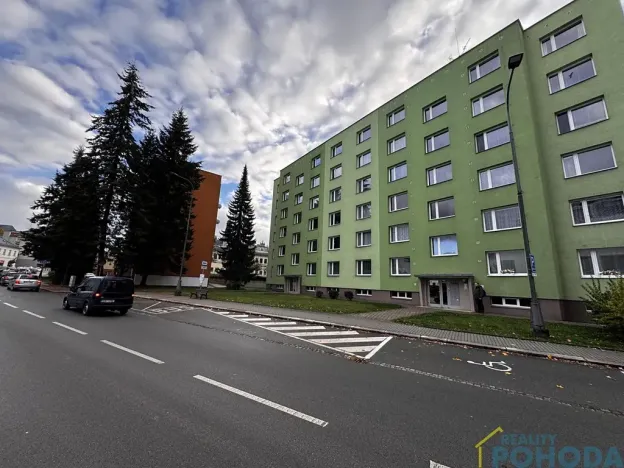 Pronájem bytu 2+1, Litomyšl, Komenského nám., 60 m2