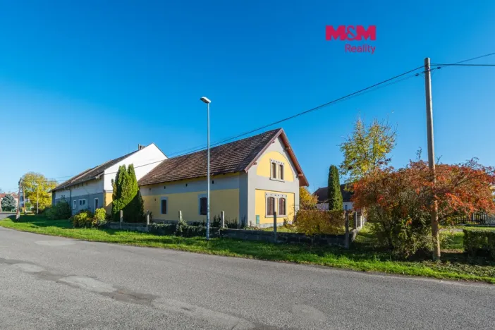 Prodej zemědělské usedlosti, Dobrovice - Libichov, 300 m2