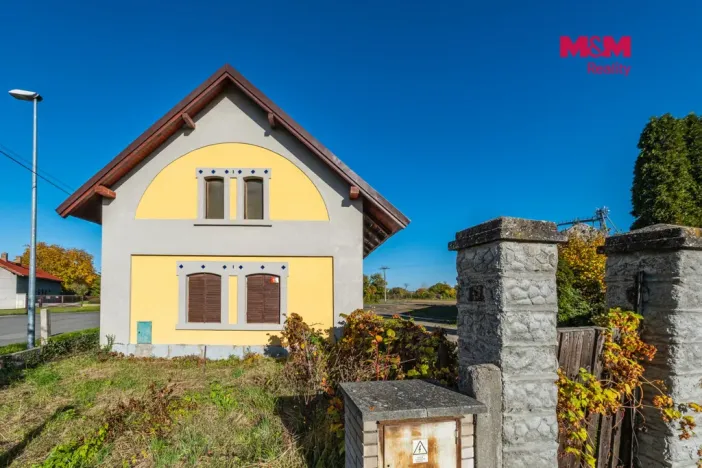 Prodej zemědělské usedlosti, Dobrovice - Libichov, 300 m2