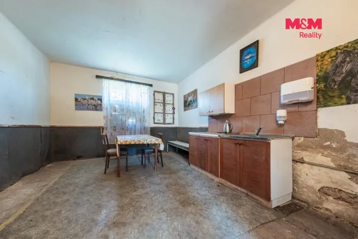 Prodej zemědělské usedlosti, Dobrovice - Libichov, 300 m2