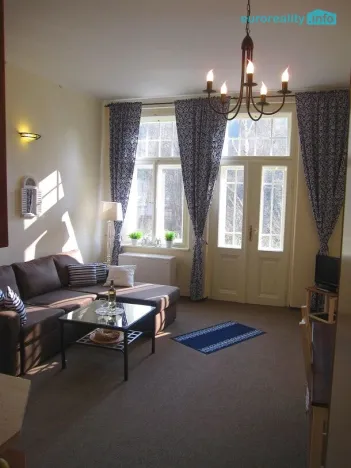 Prodej bytu 4+kk, Mariánské Lázně, Třebízského, 82 m2