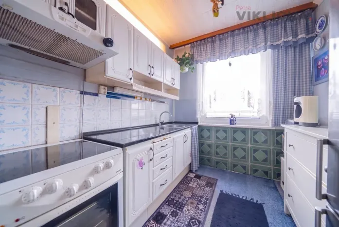 Prodej bytu 3+1, Praha - Modřany, Poljanovova, 62 m2