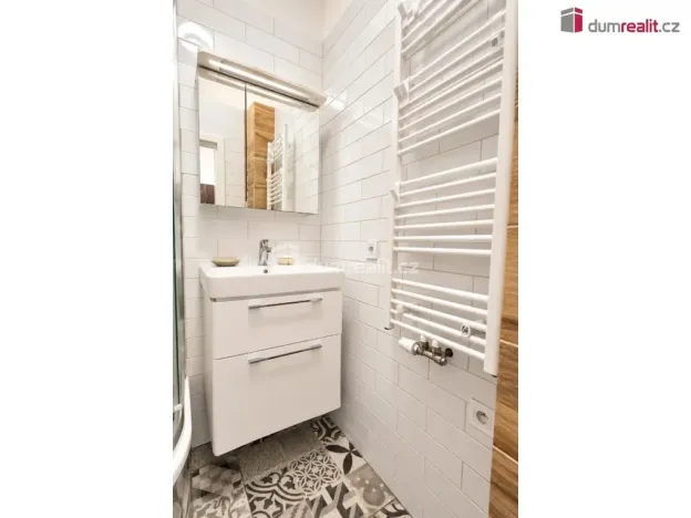 Prodej bytu 3+kk, Praha - Podolí, Dvorecké náměstí, 71 m2