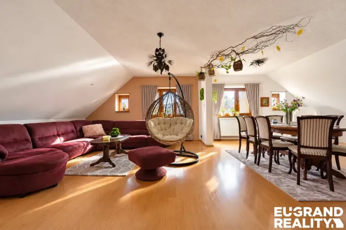 Prodej rodinného domu, Varnsdorf, Československých letců, 414 m2