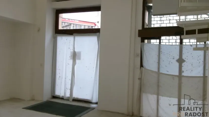 Pronájem obchodního prostoru, Brno, Minoritská, 55 m2