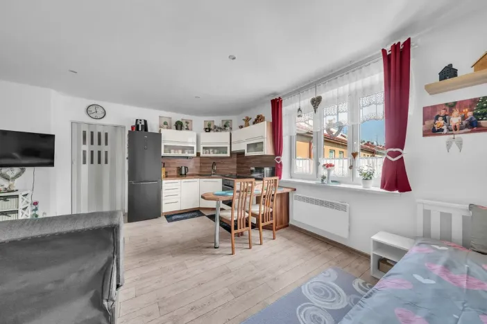 Pronájem bytu 1+1, Trutnov - Horní Předměstí, Břečtejnská, 35 m2