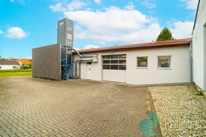 Prodej výrobních prostor, Radošovice, 1075 m2