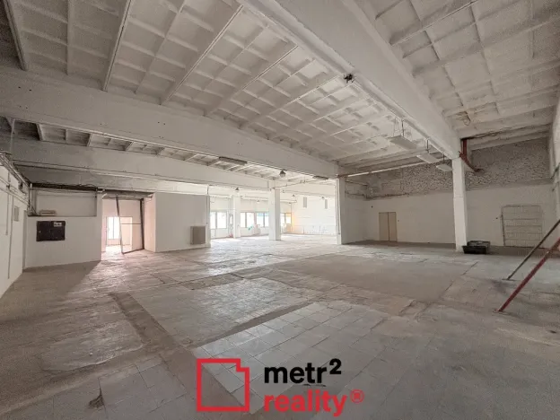Pronájem obchodního prostoru, Olomouc, Holická, 300 m2