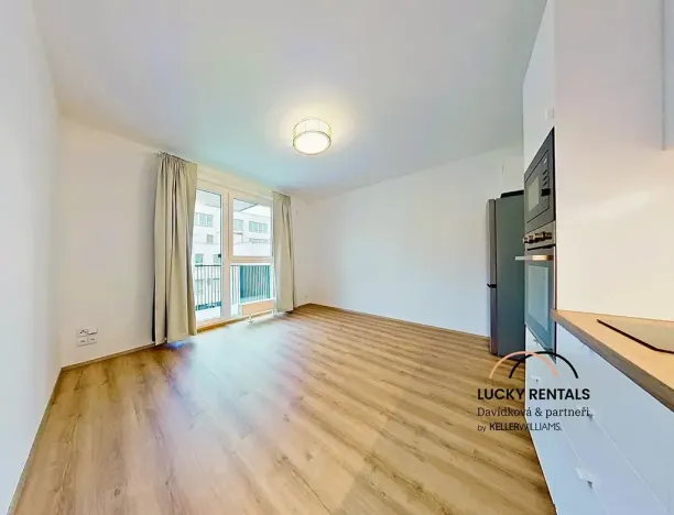 Pronájem bytu 1+kk, Kralupy nad Vltavou, Nádražní, 24 m2