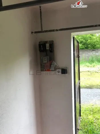 Pronájem skladu, Kolín, Třídvorská, 21 m2