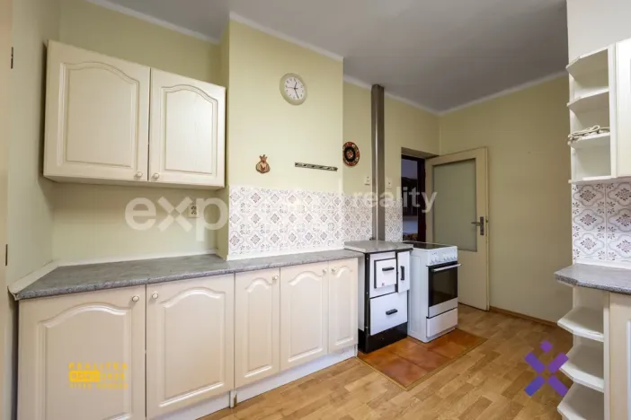 Prodej rodinného domu, Žlutava, 245 m2