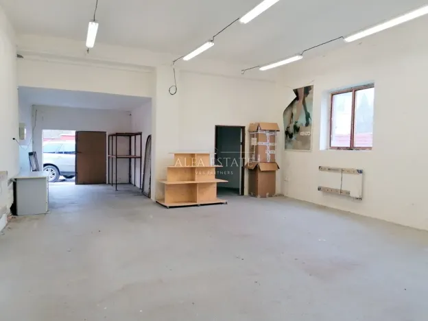Pronájem skladu, Karlovy Vary - Dvory, V. Meerwalda, 87 m2