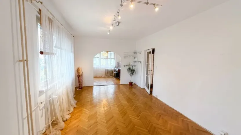 Prodej bytu 3+1, Kladno - Kročehlavy, Bělehradská, 70 m2