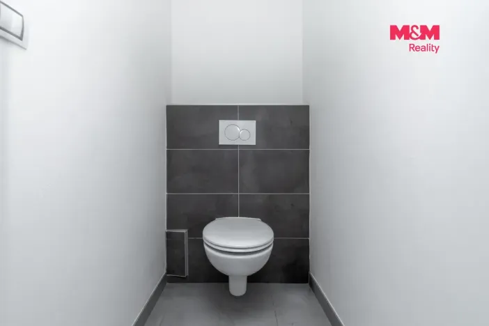 Prodej bytu 2+kk, Moravany, Višňová, 51 m2