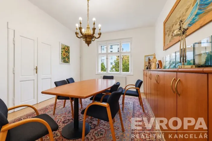 Prodej vily, Praha - Motol, U hrušky, 395 m2