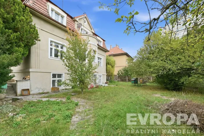 Prodej vily, Praha - Motol, U hrušky, 395 m2