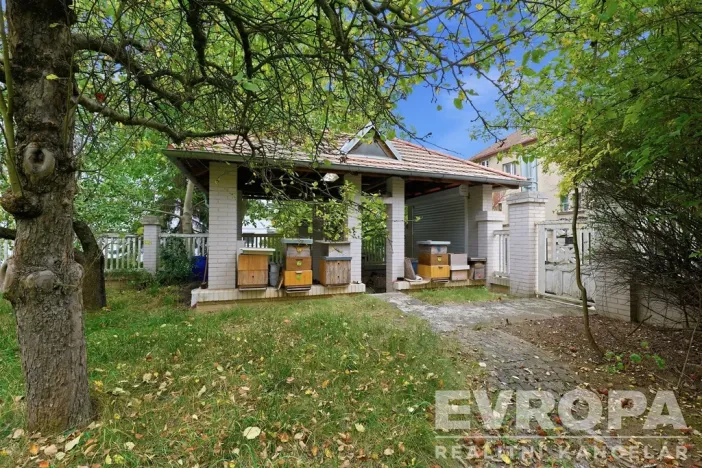 Prodej vily, Praha - Motol, U hrušky, 395 m2