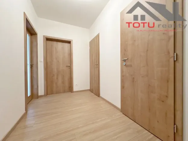 Pronájem bytu 2+kk, Jaroměř, Josefa Šímy, 57 m2