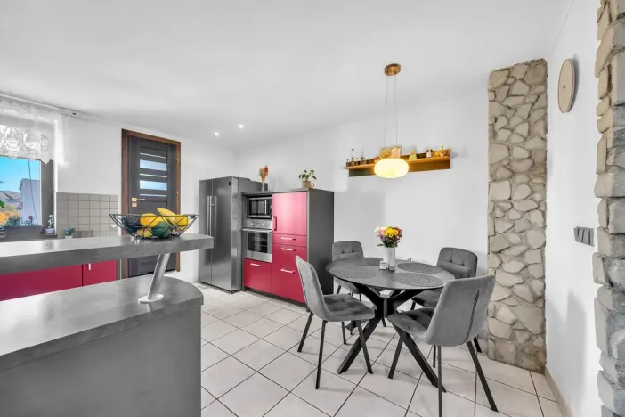 Prodej bytu 2+kk, Trutnov - Poříčí, Voletinská, 76 m2