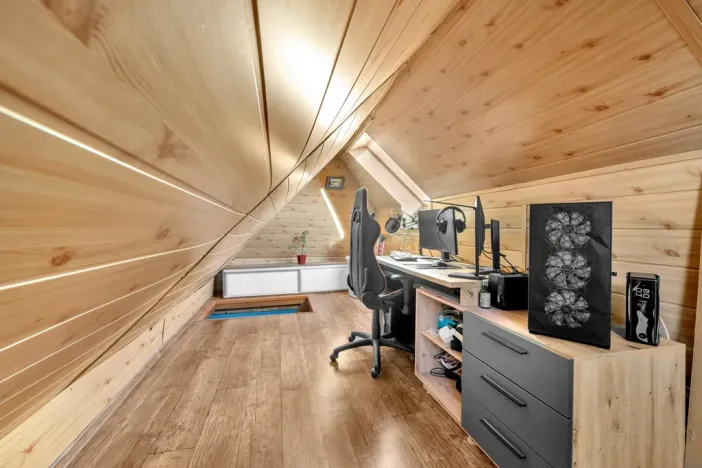 Prodej bytu 2+kk, Trutnov - Poříčí, Voletinská, 76 m2