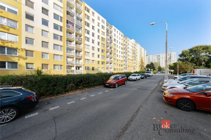 Prodej bytu 4+1, Praha - Bohnice, Feřtekova, 79 m2